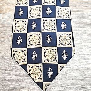 Britches Great Outdoors tie 👔